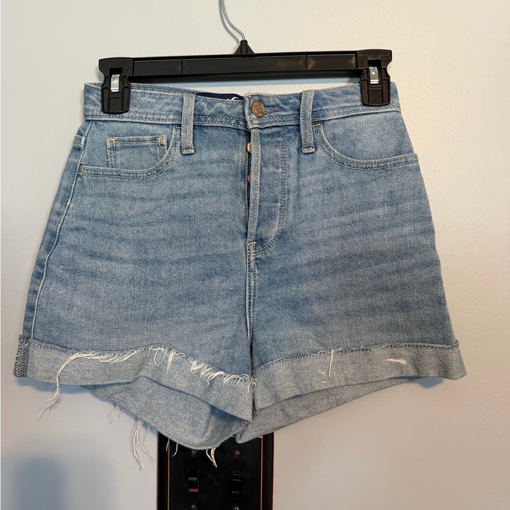 Hollister Light Blue Ultra High-Rise Mom Jean Shorts